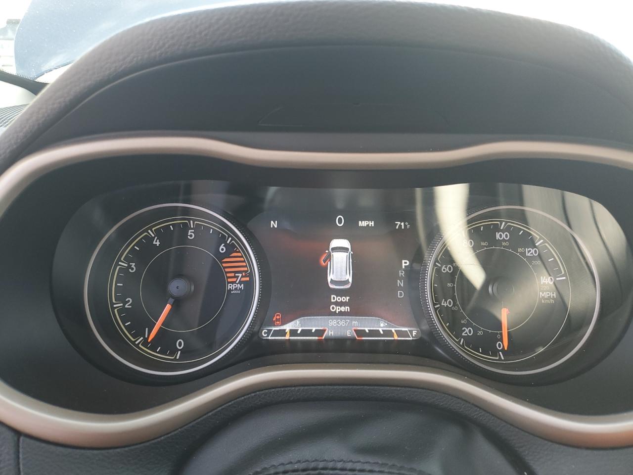 2017 Jeep Cherokee Limited VIN: 1C4PJMDB8HW519868 Lot: 93159795