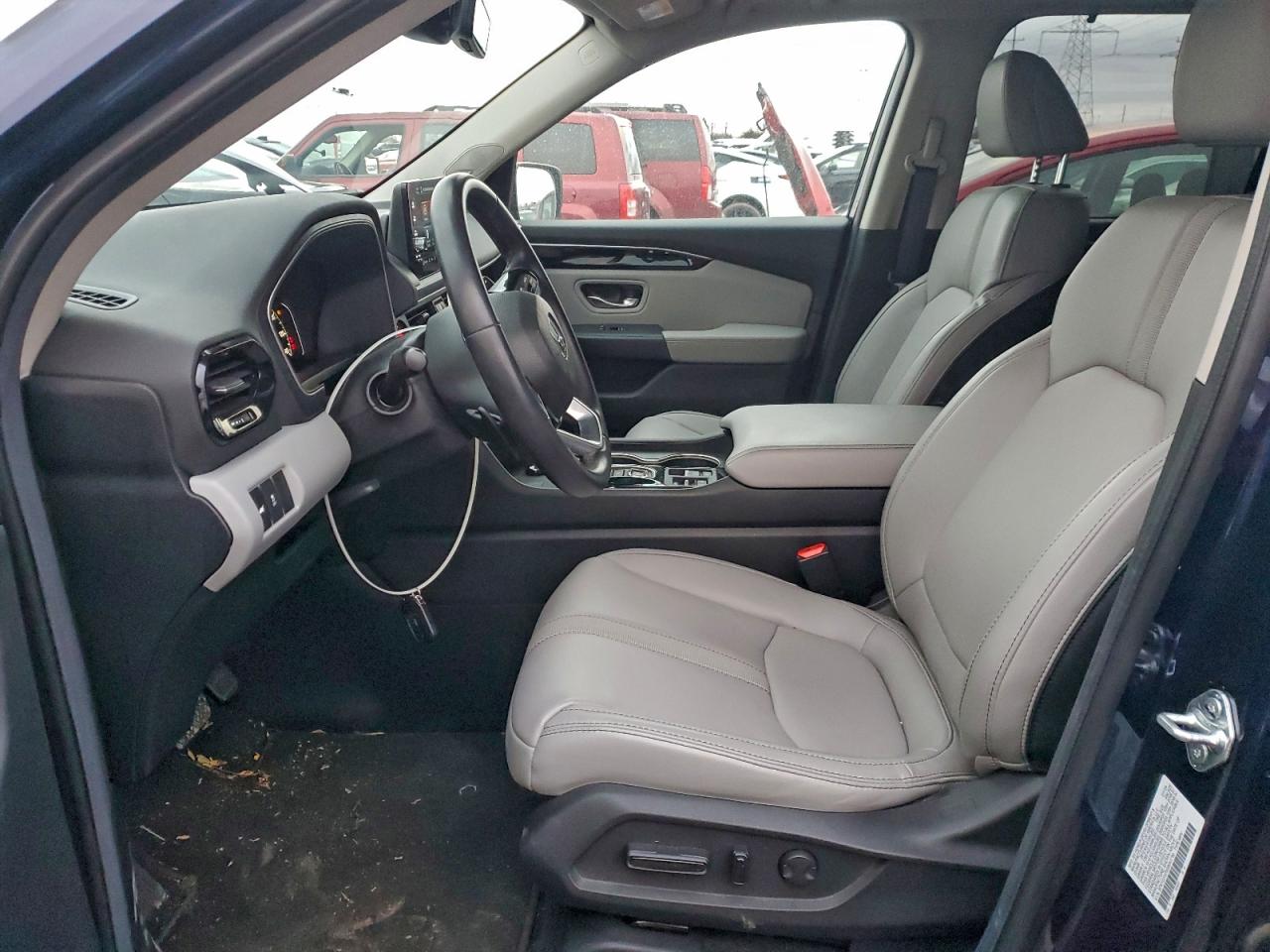 2025 Honda Pilot Touring VIN: 5FNYG1H79SB043780 Lot: 94504075