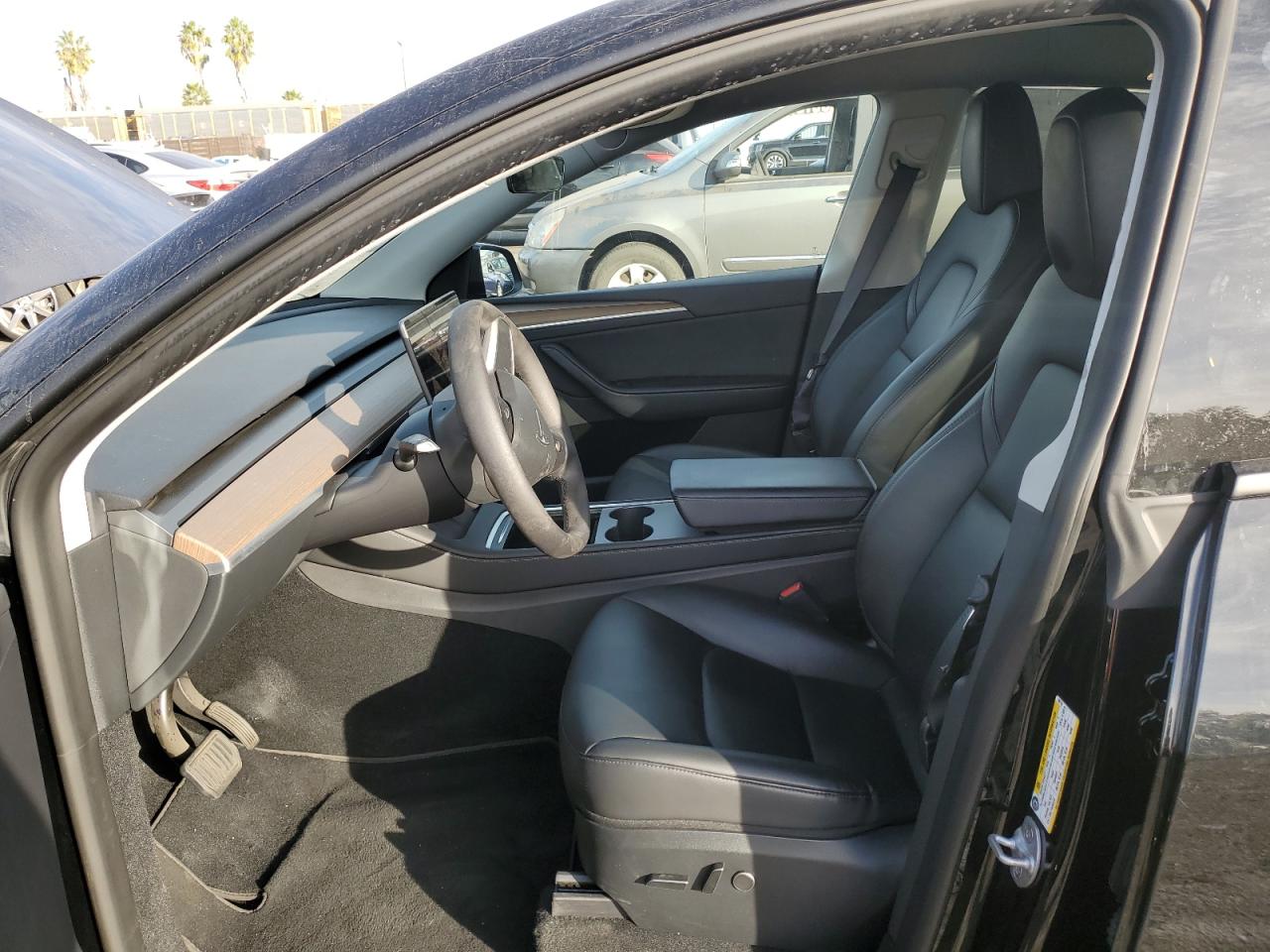 2023 Tesla Model Y VIN: 7SAYGDEE9PA102158 Lot: 92387935