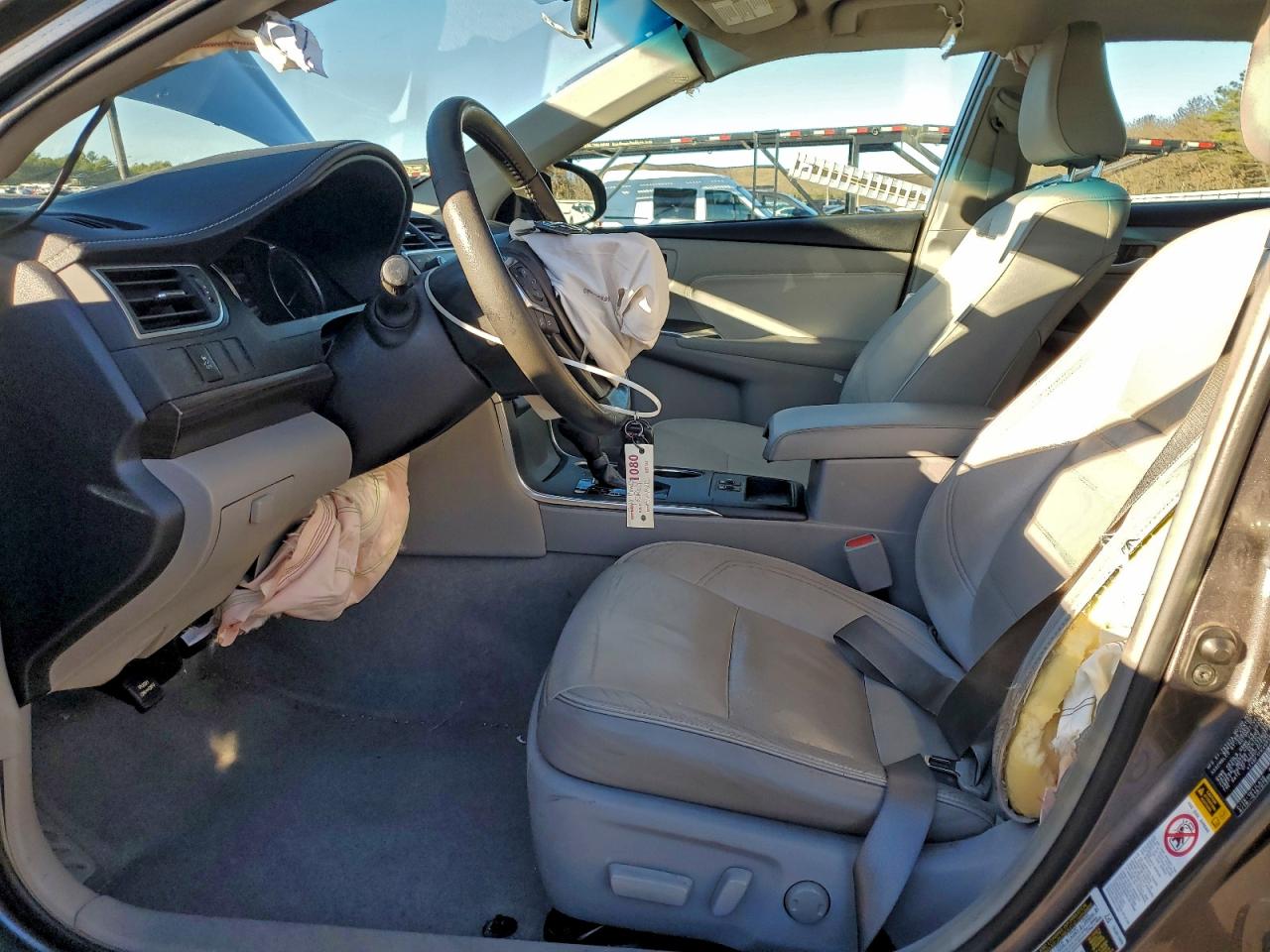 2016 Toyota Camry Le VIN: 4T4BF1FK4GR564440 Lot: 93928105