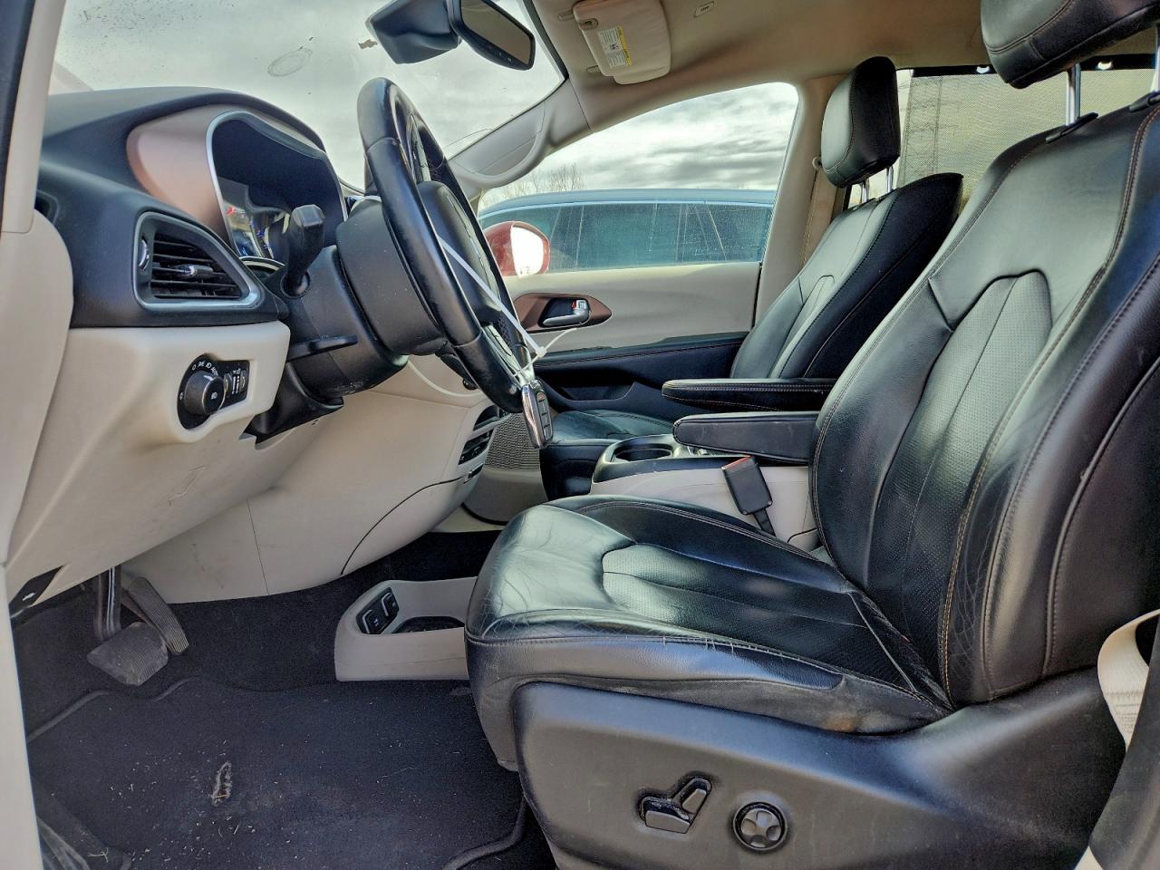 2018 Chrysler Pacifica Touring L Plus VIN: 2C4RC1EG6JR121942 Lot: 93787285