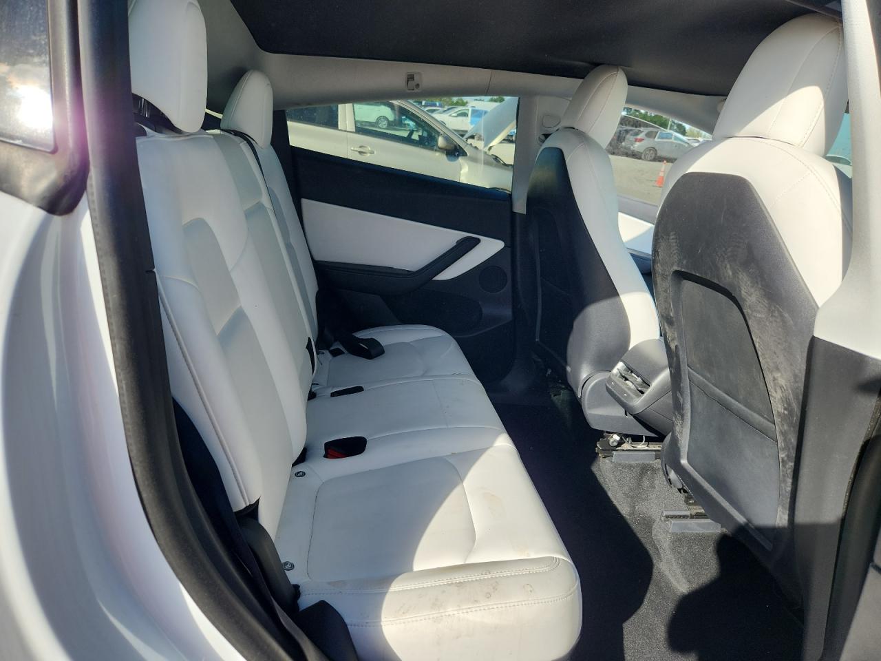 2021 Tesla Model Y VIN: 5YJYGDED9MF121926 Lot: 93535565