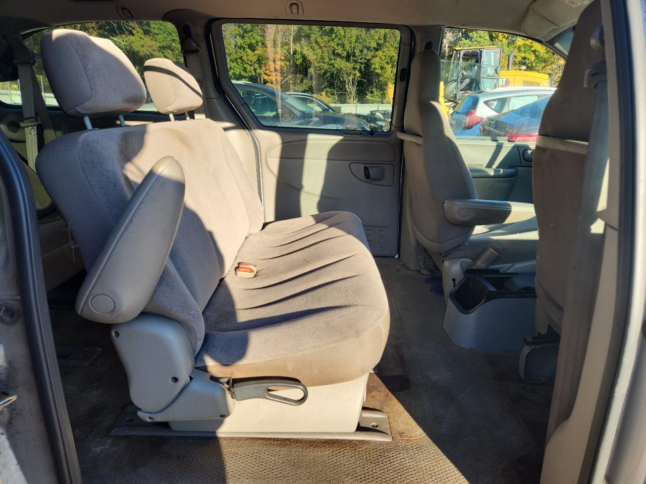 2003 Dodge Grand Caravan Se VIN: 2D4GP24353R219088 Lot: 90503615