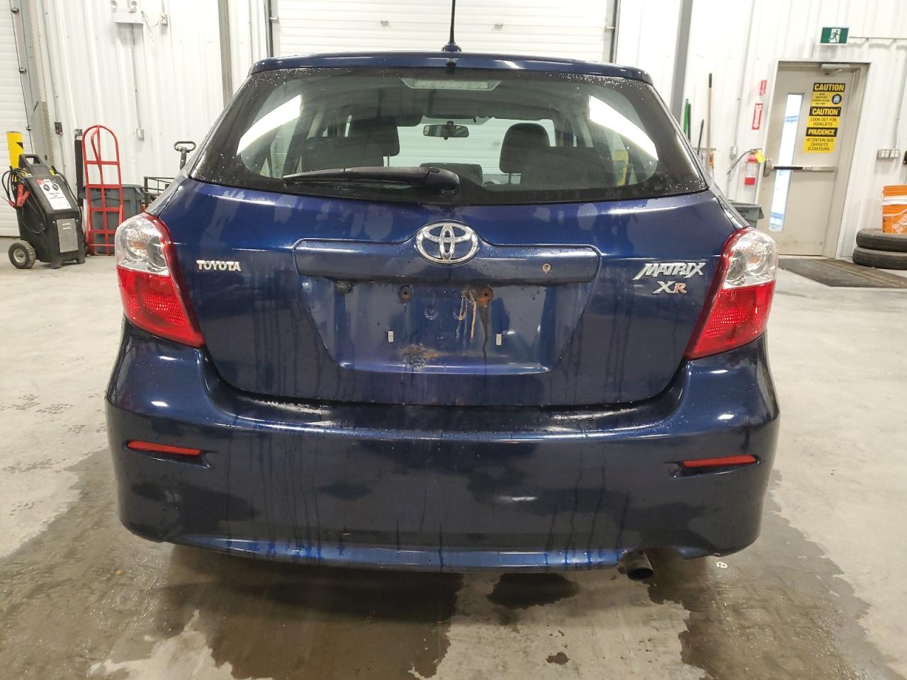 2009 Toyota Corolla Matrix S VIN: 2T1KE40E79C010881 Lot: 90828115