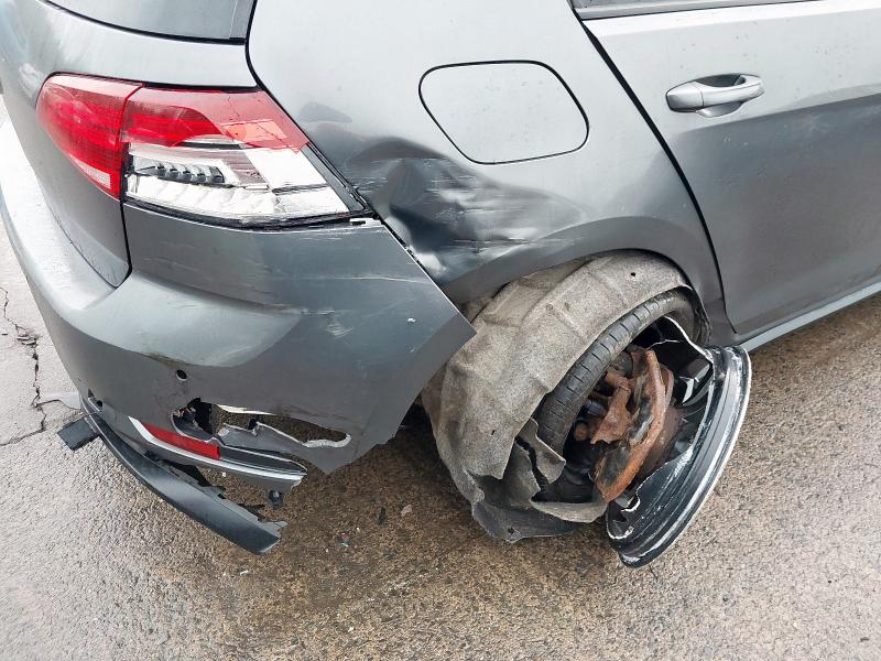 2019 VOLKSWAGEN GOLF 2.0 TDI R-LINE 5DR DSG