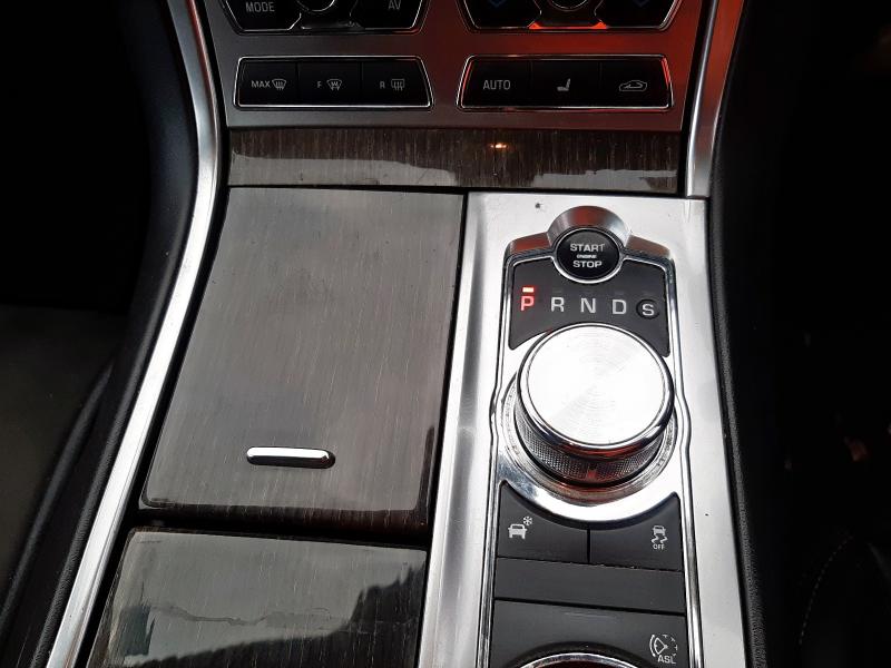 2015 JAGUAR XF 2.2D [163] R-SPORT 5DR AUTO