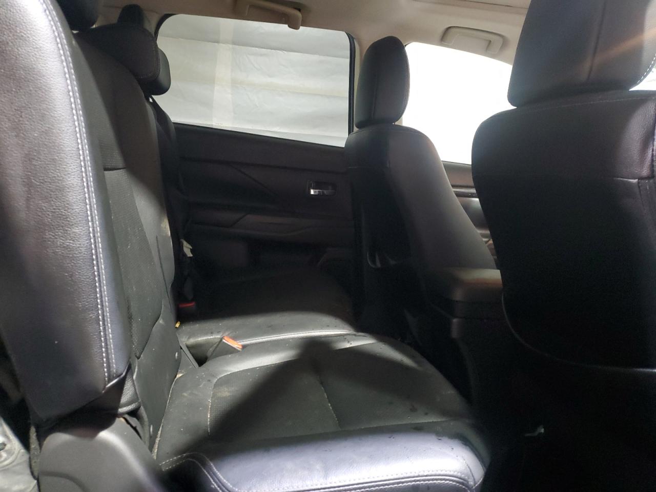 2016 Mitsubishi Outlander Se VIN: JA4AZ3A32GZ037006 Lot: 93647085