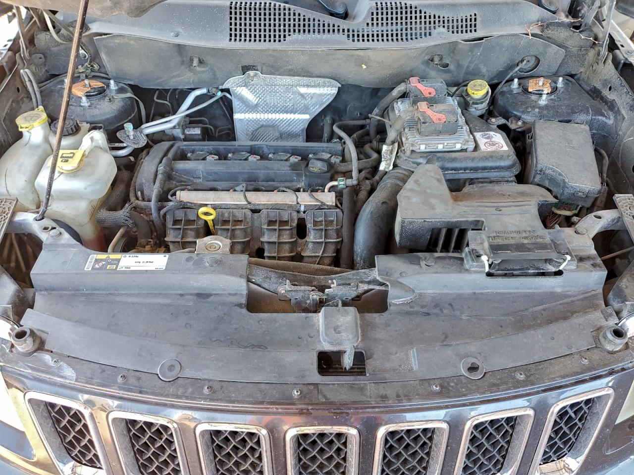 2014 Jeep Compass Sport VIN: 1C4NJCBAXED725910 Lot: 93786035