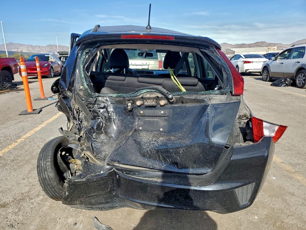 2017 Honda Fit Lx VIN: 3HGGK5G52HM708882 Lot: 94685445