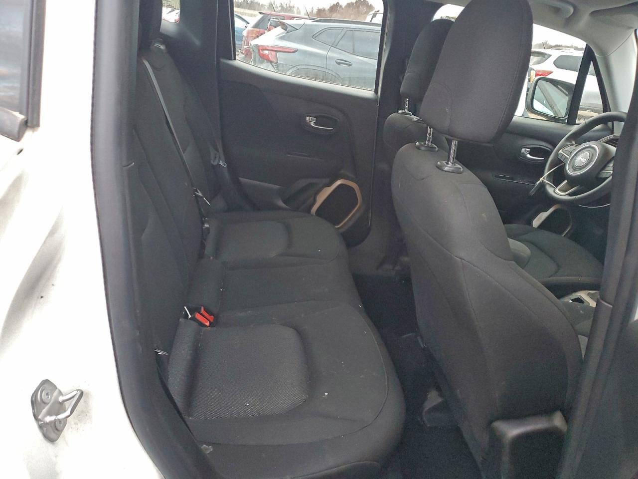 2017 Jeep Renegade Sport VIN: ZACCJBAB1HPF21028 Lot: 91900035