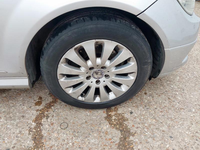 2010 MERCEDES-BENZ C CLASS C180 CGI BLUEEFFICIENCY SPORT 4DR AUTO