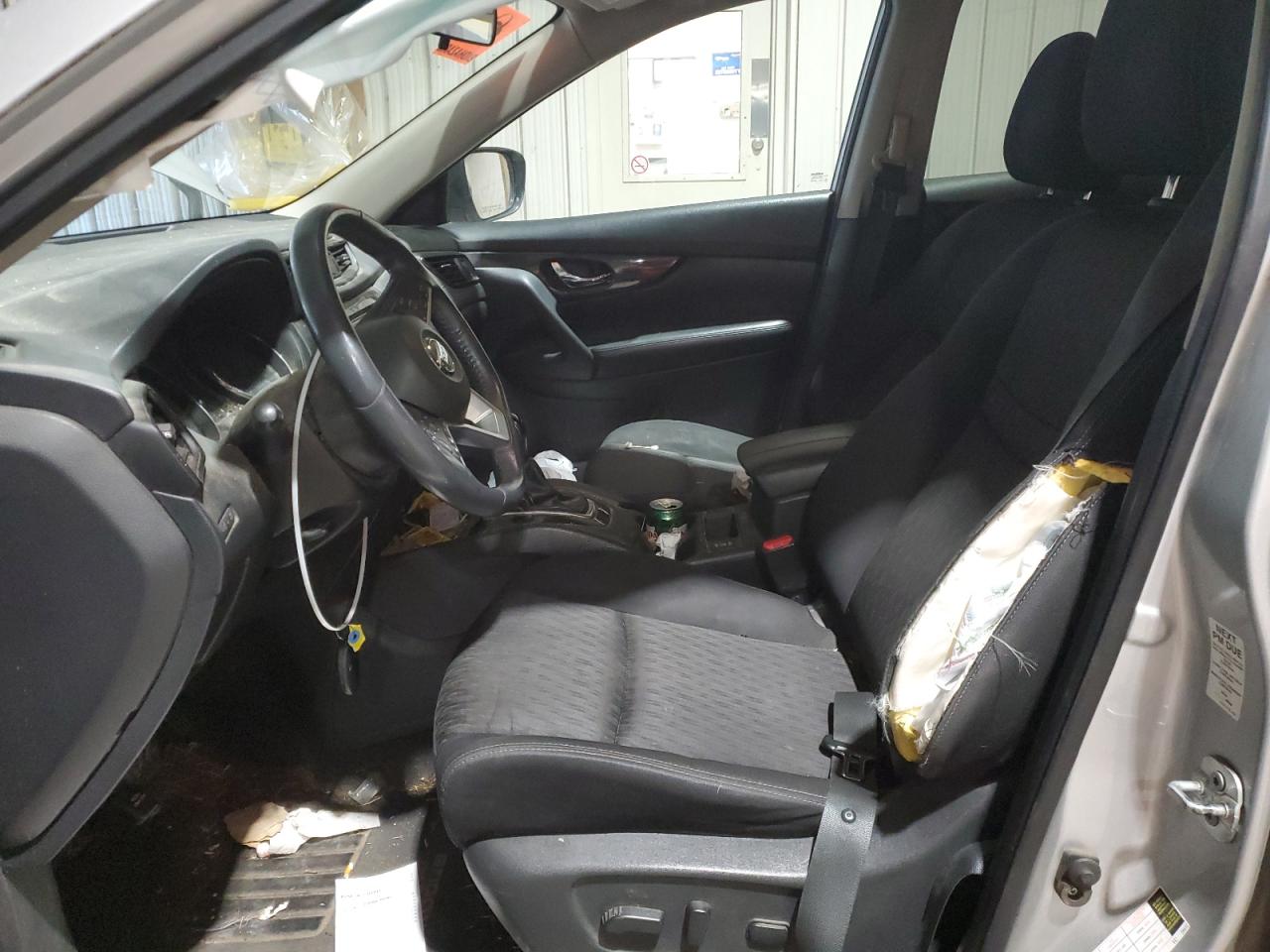 2017 Nissan Rogue S VIN: KNMAT2MT5HP536800 Lot: 92185815