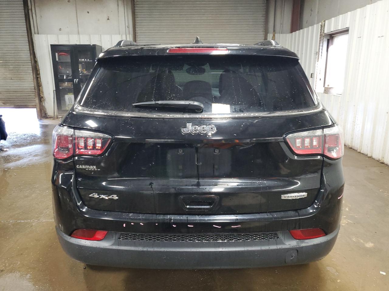 2017 Jeep Compass Latitude VIN: 3C4NJDBB7HT692913 Lot: 92723105