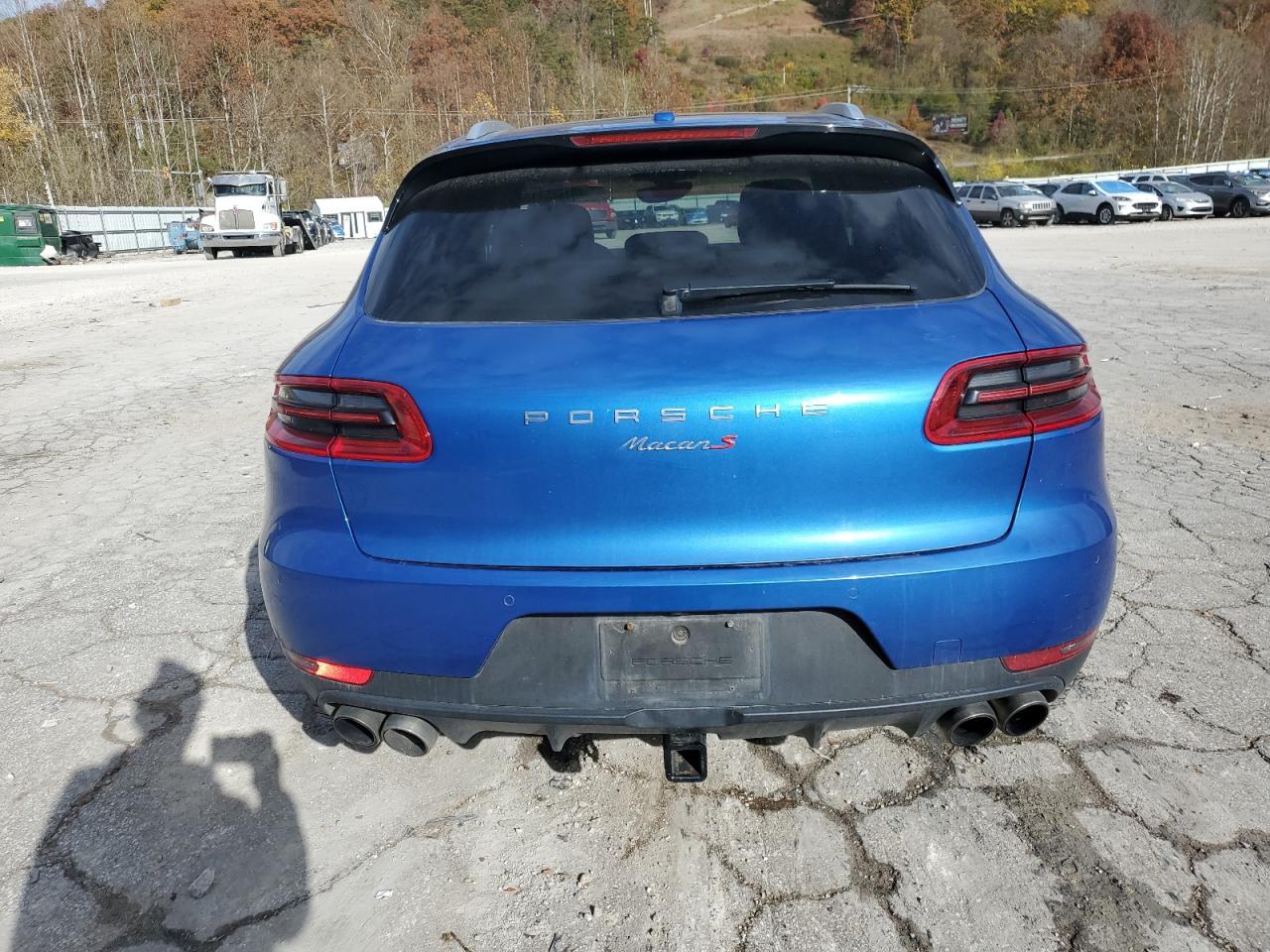 2015 Porsche Macan S VIN: WP1AB2A57FLB43084 Lot: 91285715