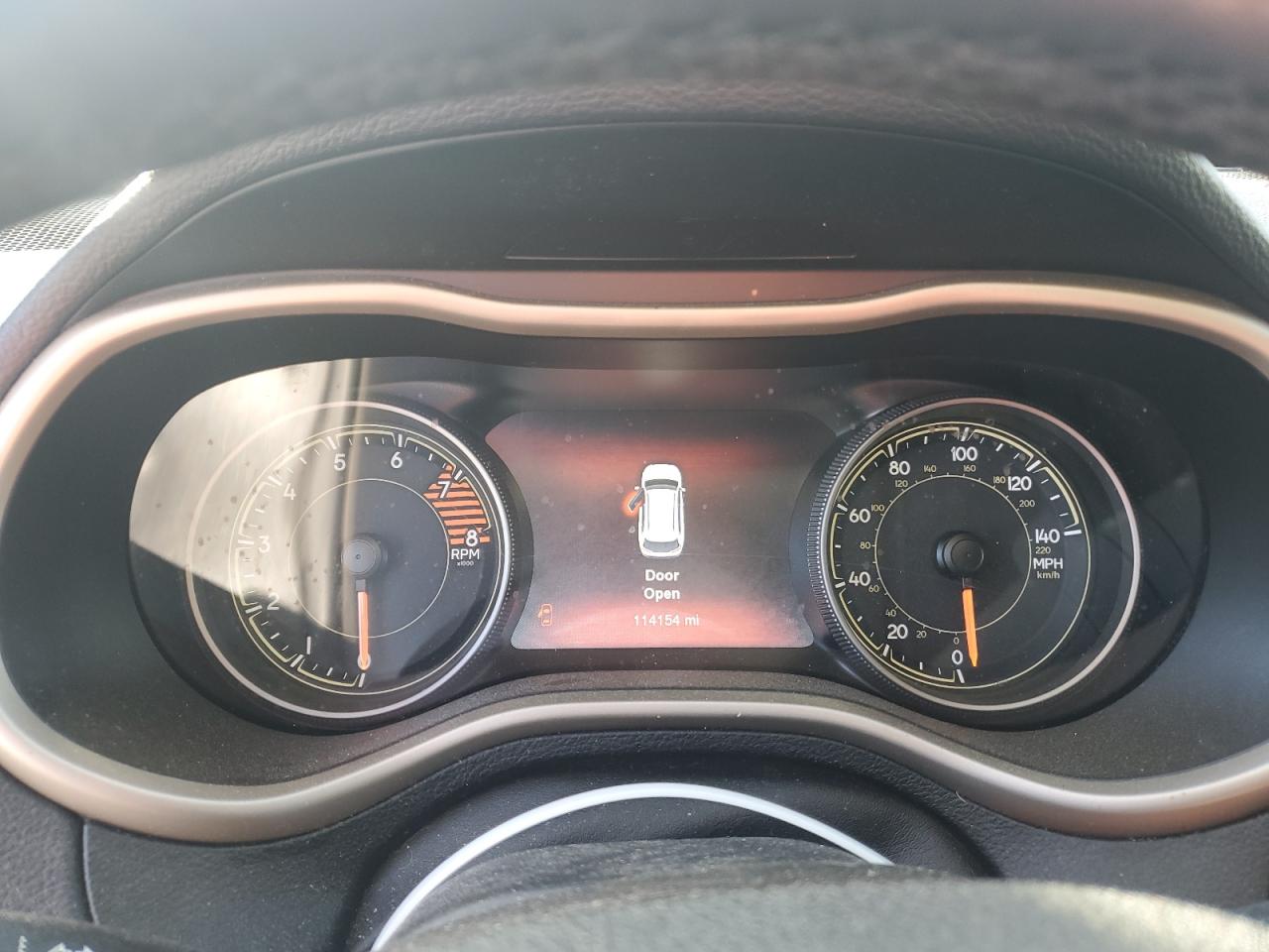 2017 Jeep Cherokee Limited VIN: 1C4PJMDS4HW588797 Lot: 92453985