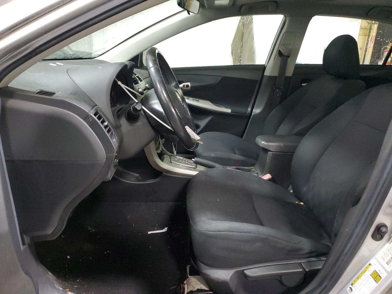 2010 Toyota Corolla Base VIN: 1NXBU4EE3AZ372690 Lot: 91399265