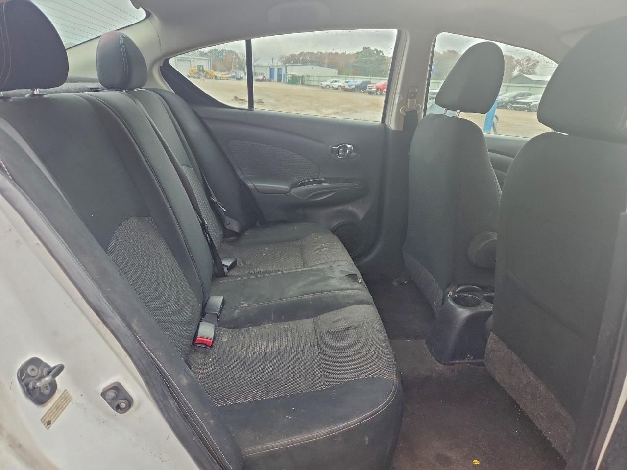 2015 Nissan Versa S VIN: 3N1CN7AP0FL897404 Lot: 91902955