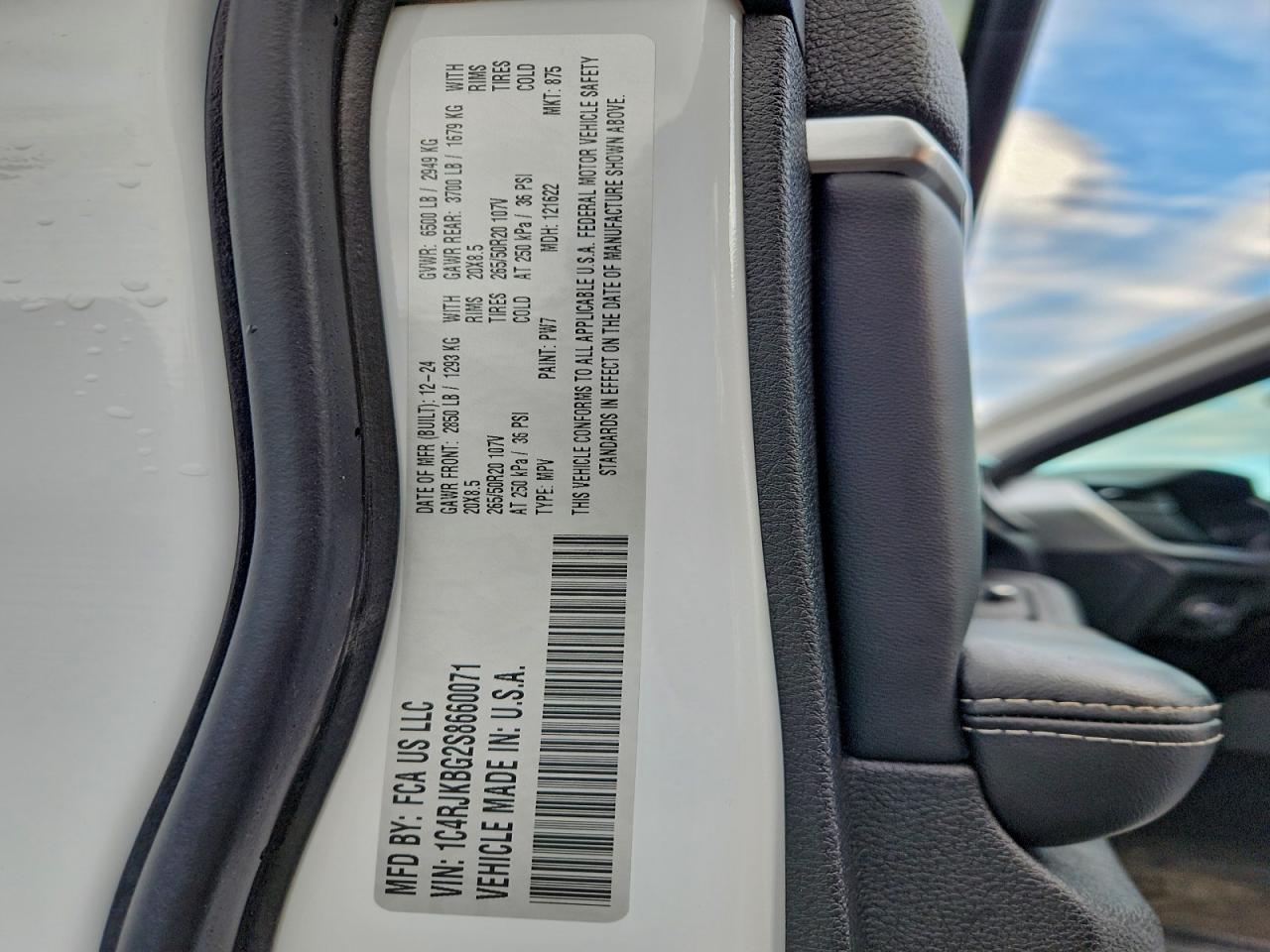 2025 Jeep Grand Cherokee L Limited VIN: 1C4RJKBG2S8660071 Lot: 94794505