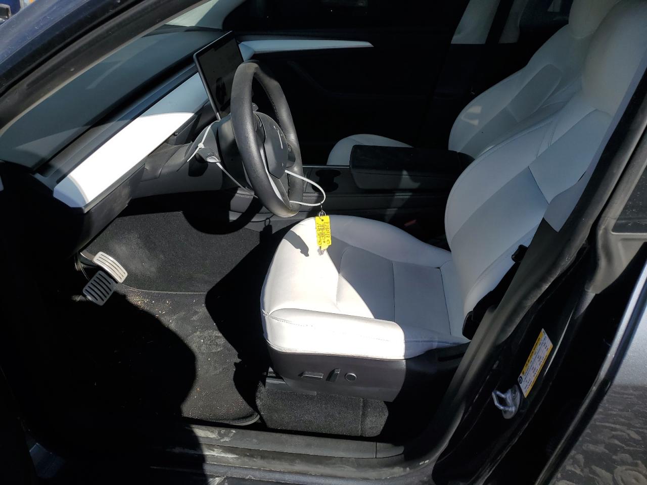 2022 Tesla Model Y VIN: 7SAYGDEF3NF538724 Lot: 90328125