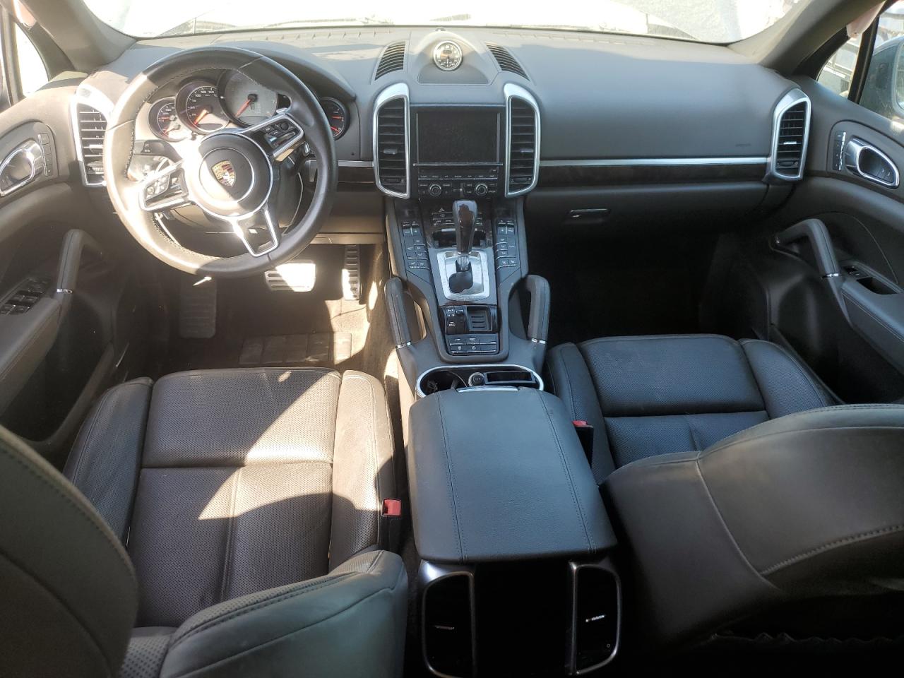 2016 Porsche Cayenne S VIN: WP1AB2A27GLA93374 Lot: 90359245