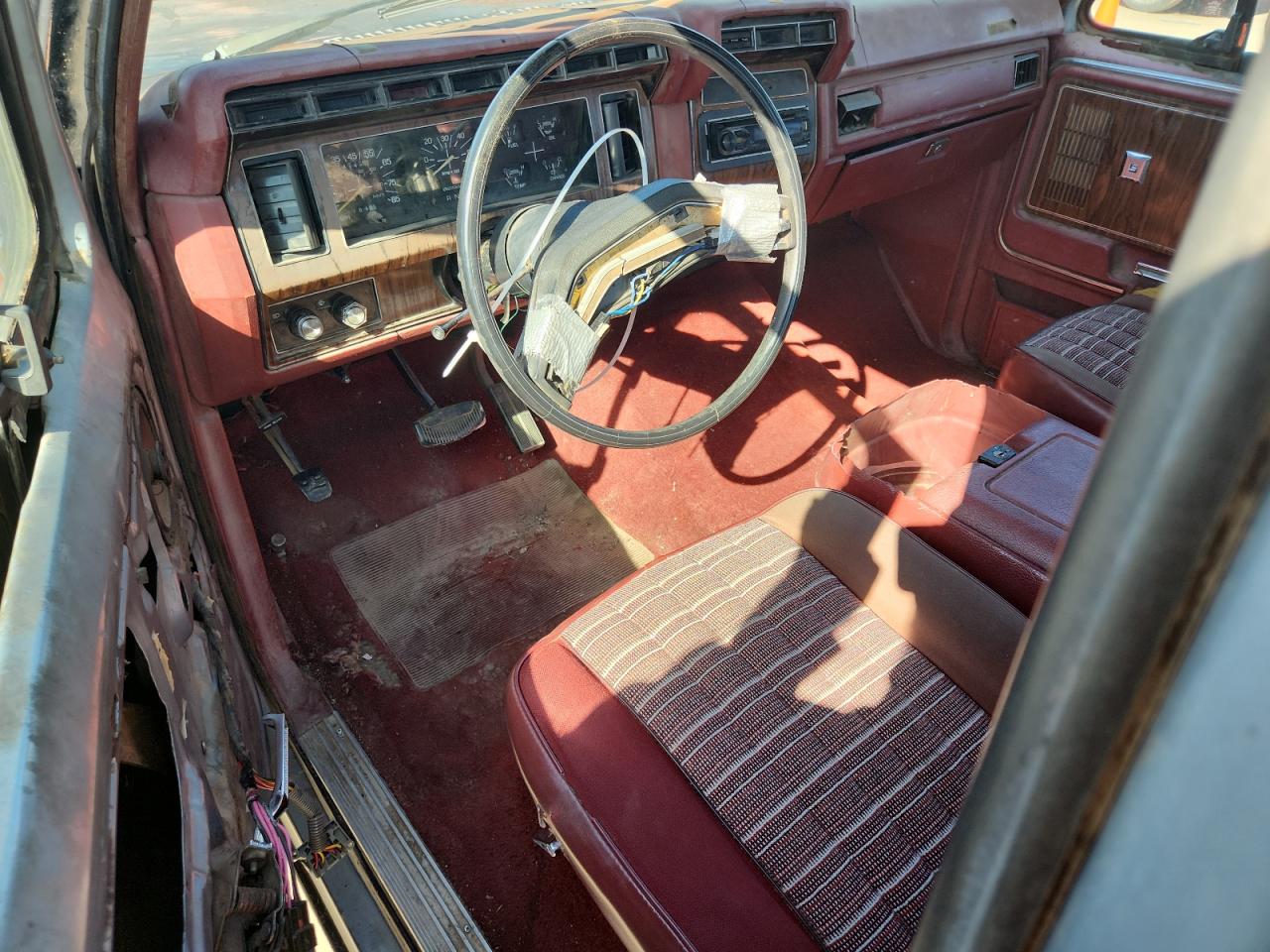 1984 Ford F150 VIN: 1FTEX15H7EKA33675 Lot: 91095465