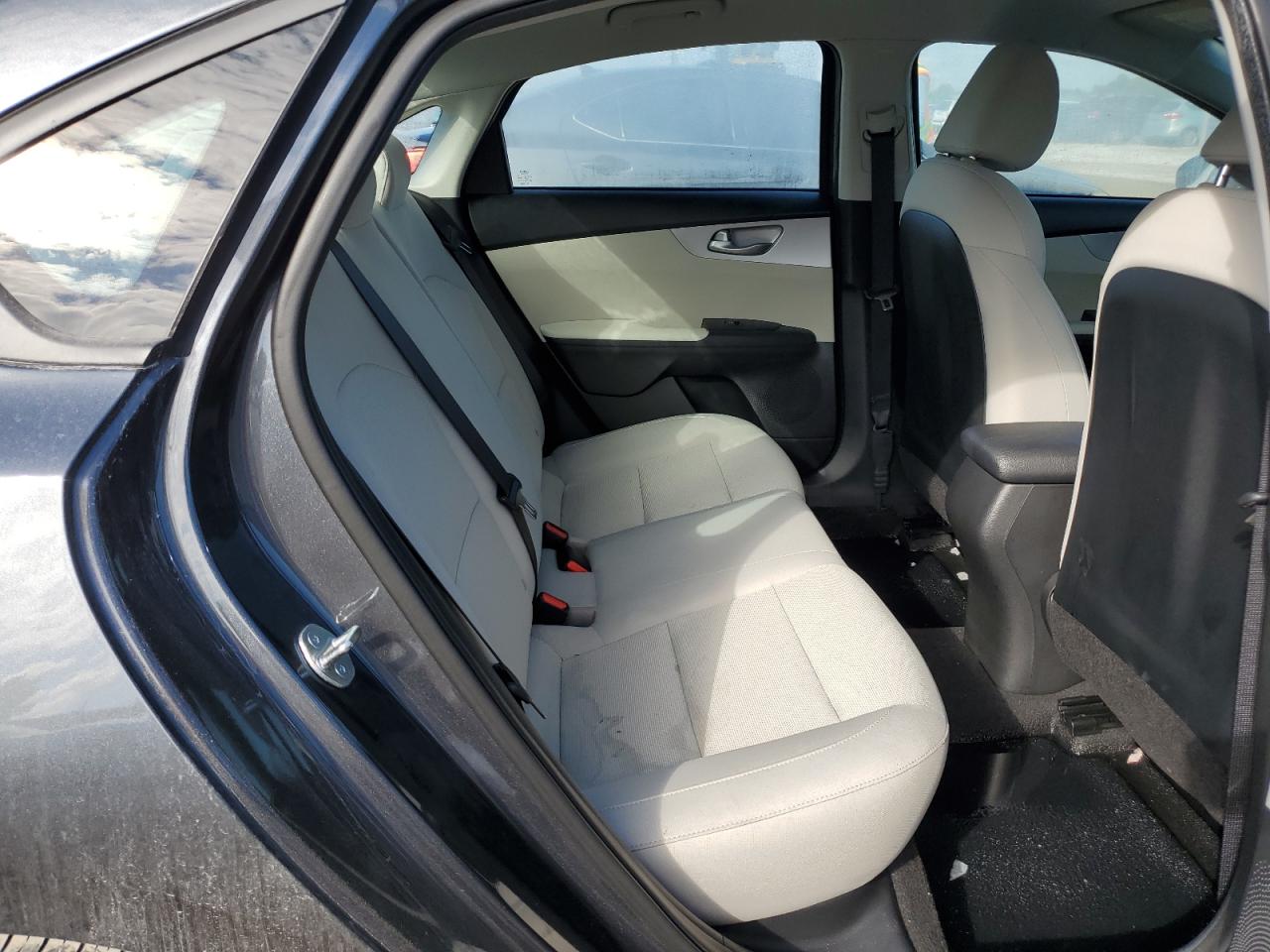 2023 Kia Forte Lx VIN: 3KPF24AD1PE678688 Lot: 90901465