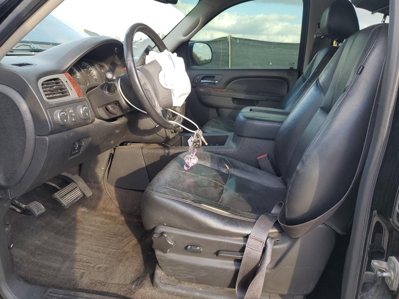 2014 GMC Yukon Xl K1500 Slt VIN: 1GKS2KE70ER219505 Lot: 91573505