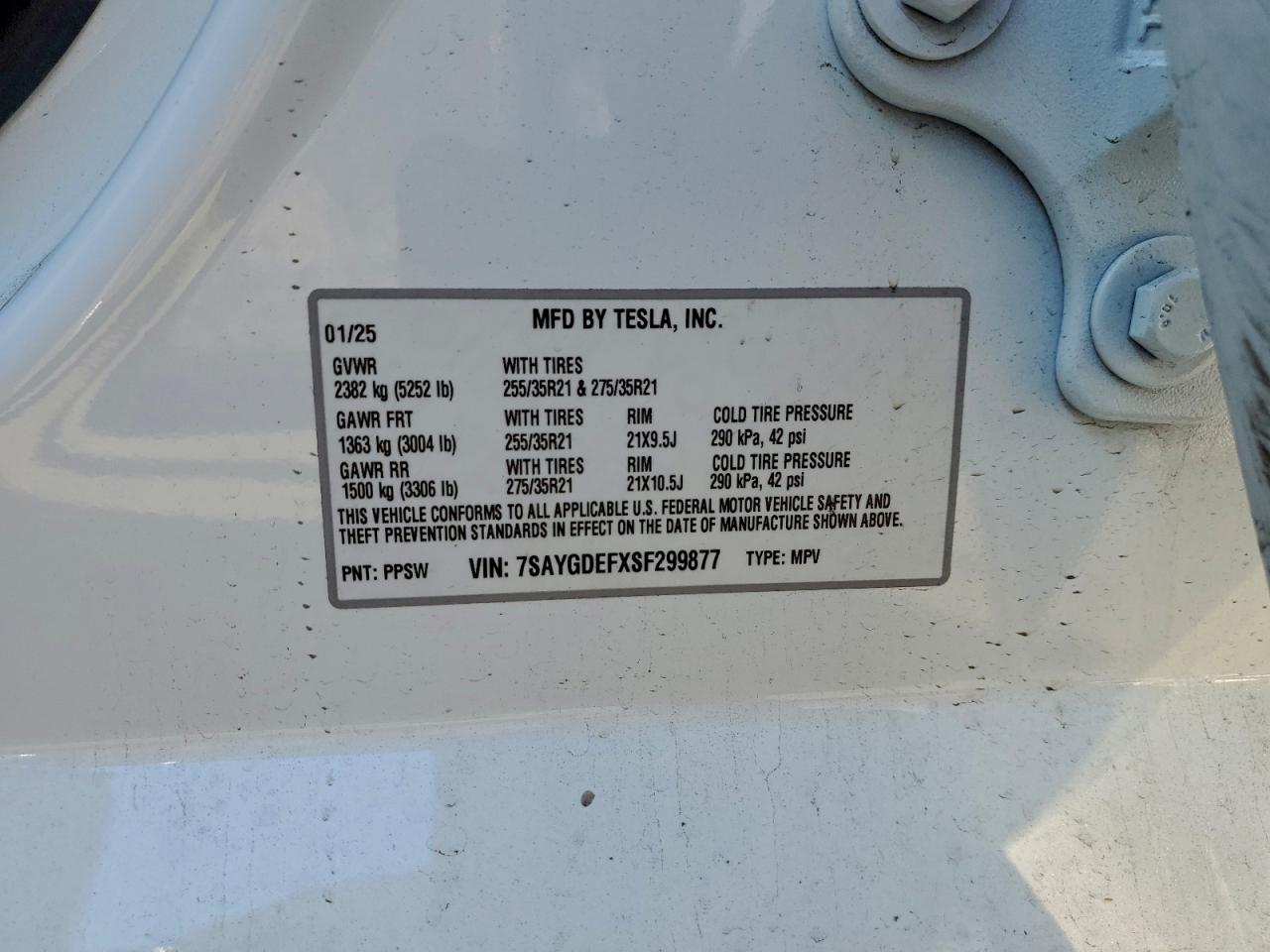 2025 Tesla Model Y VIN: 7SAYGDEFXSF299877 Lot: 94251095