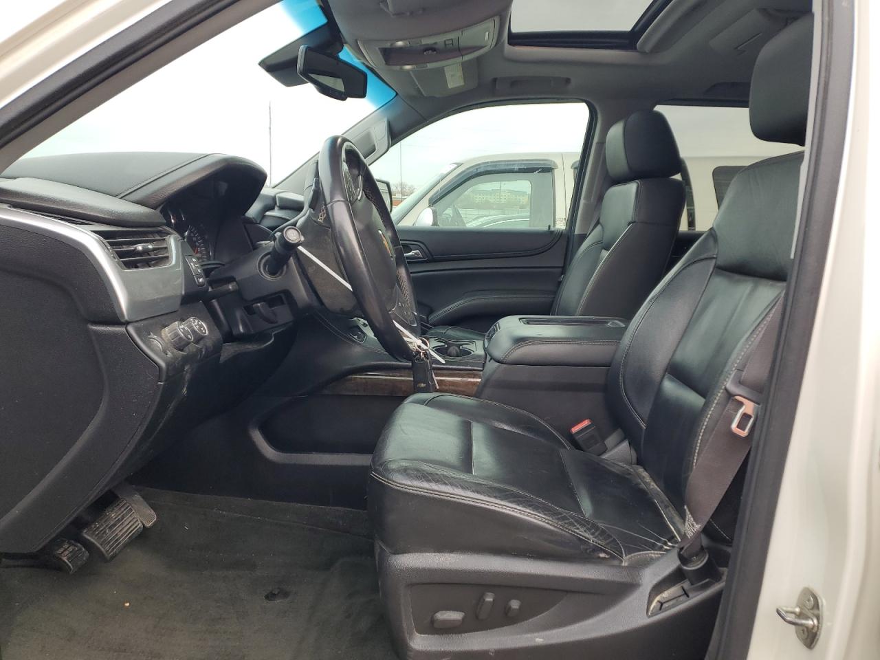 2015 Chevrolet Suburban K1500 Lt VIN: 1GNSKJKC5FR258543 Lot: 92045365