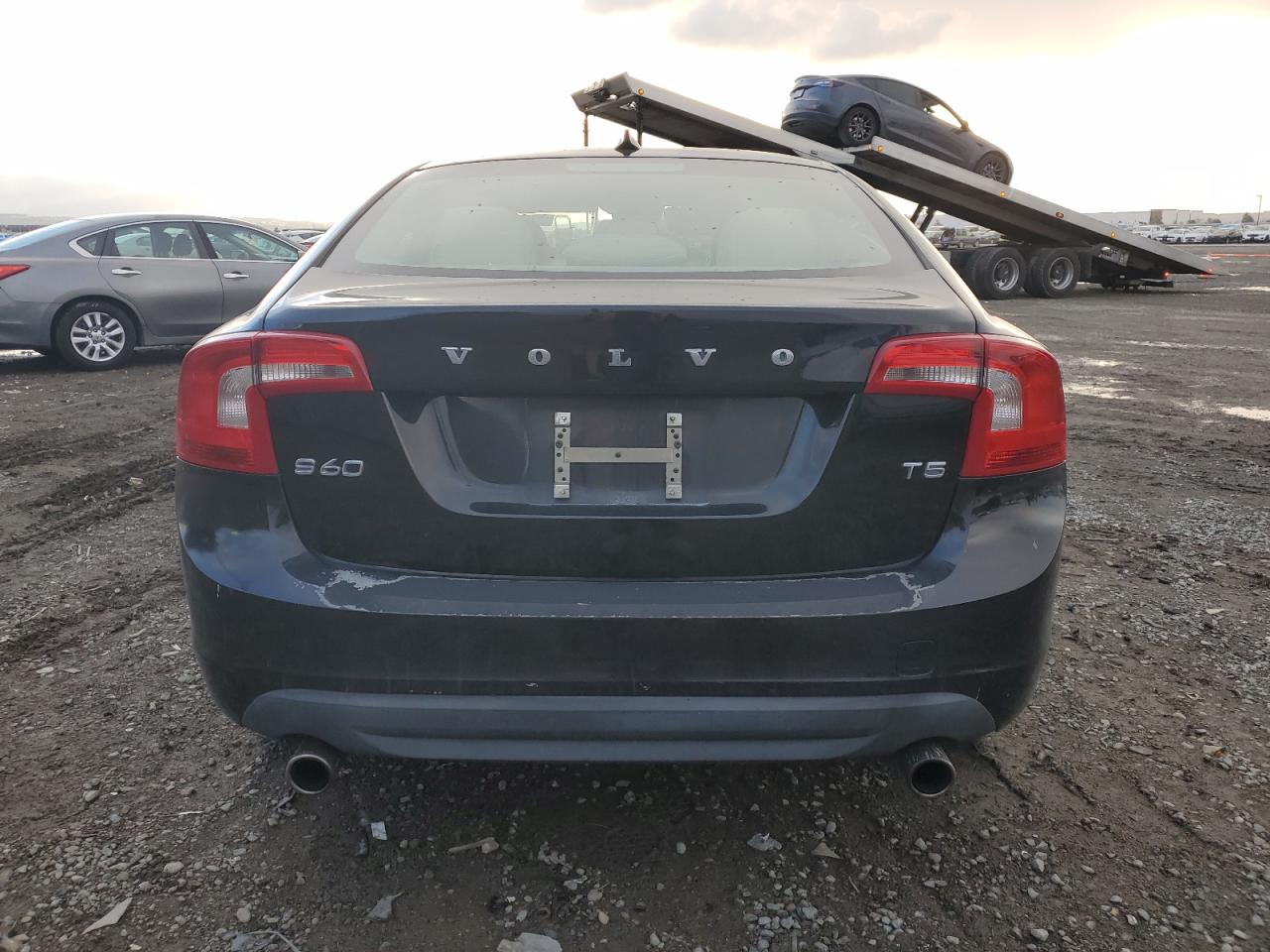 2013 Volvo S60 T5 VIN: YV1612FSXD2221461 Lot: 93676225
