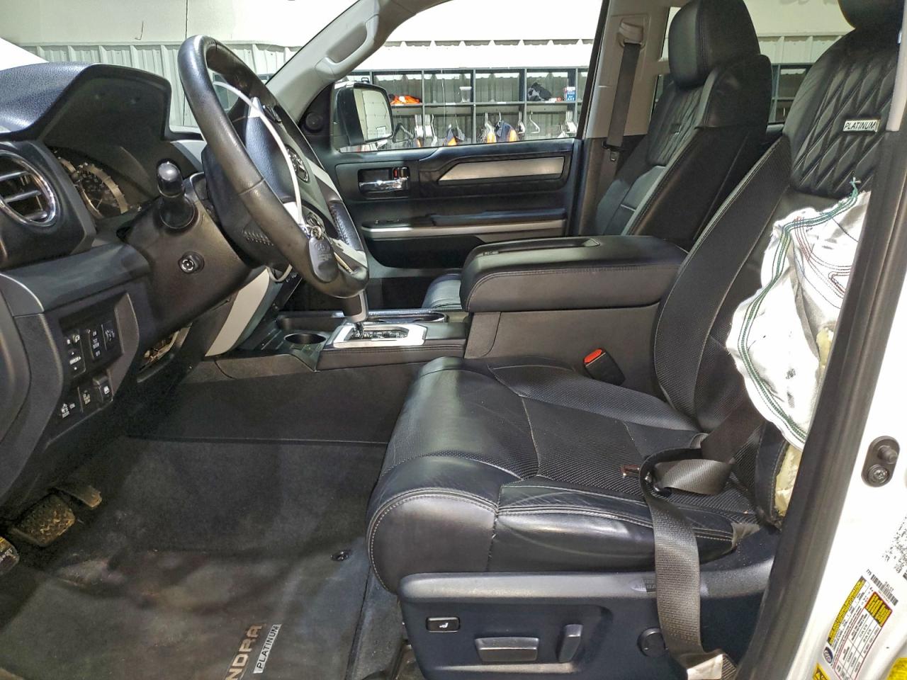 2017 Toyota Tundra Crewmax 1794 VIN: 5TFAY5F10HX591850 Lot: 93499225