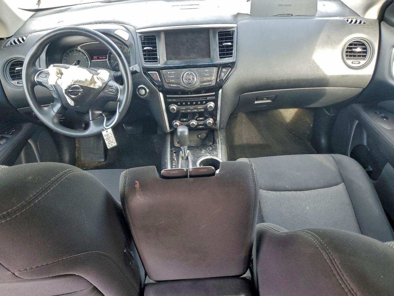 2017 Nissan Pathfinder S VIN: 5N1DR2MN8HC685766 Lot: 93946645