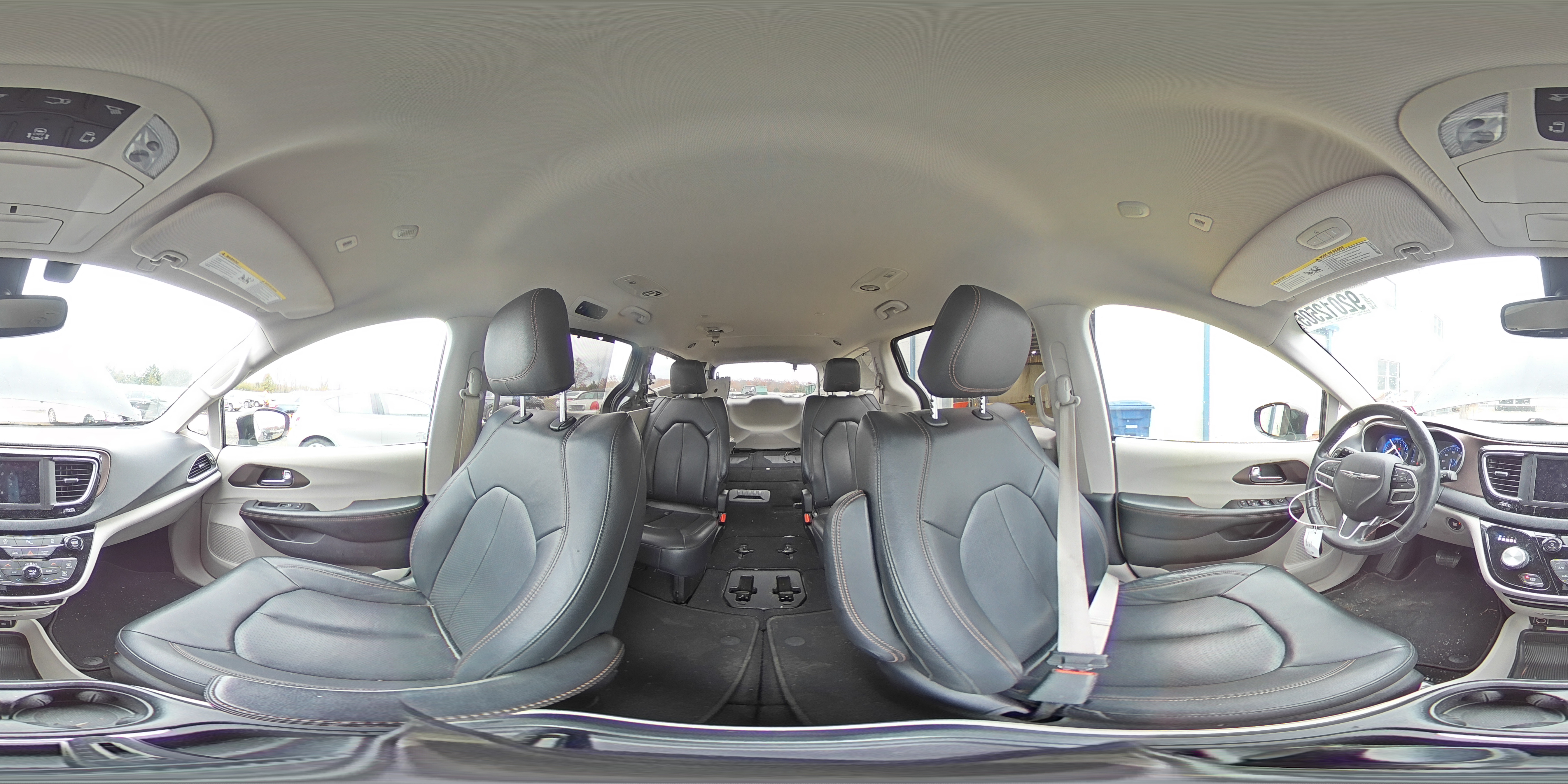 2019 Chrysler Pacifica Touring L VIN: 2C4RC1BG1KR721189 Lot: 92012505