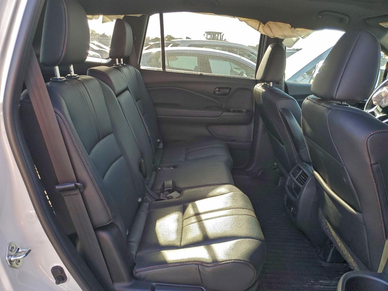 2022 Honda Passport Trail Sport VIN: 5FNYF8H65NB004689 Lot: 91938125