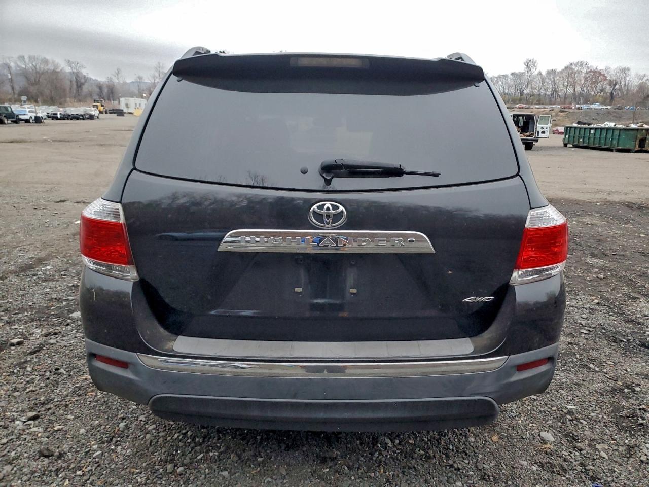 2012 Toyota Highlander Base VIN: 5TDBK3EH4CS155011 Lot: 93349235