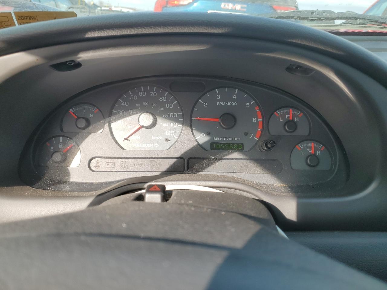 2003 Ford Mustang VIN: 1FAFP404X3F319896 Lot: 92676085