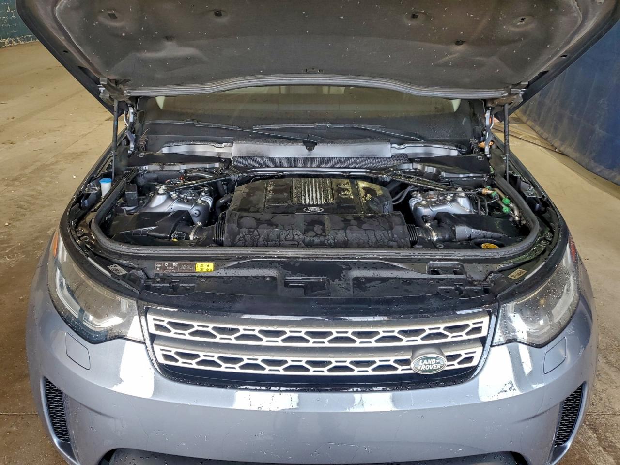 2018 Land Rover Discovery Hse VIN: SALRR2RV1JA049977 Lot: 92868405