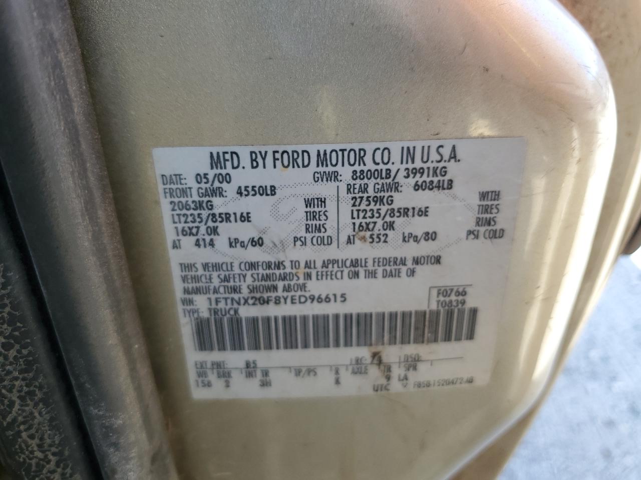 2000 Ford F250 Super Duty VIN: 1FTNX20F8YED96615 Lot: 92826665