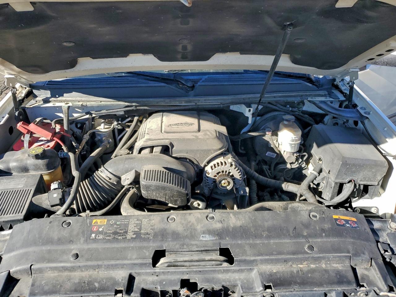 2013 GMC Yukon Denali VIN: 1GKS2EEF4DR328377 Lot: 94079815