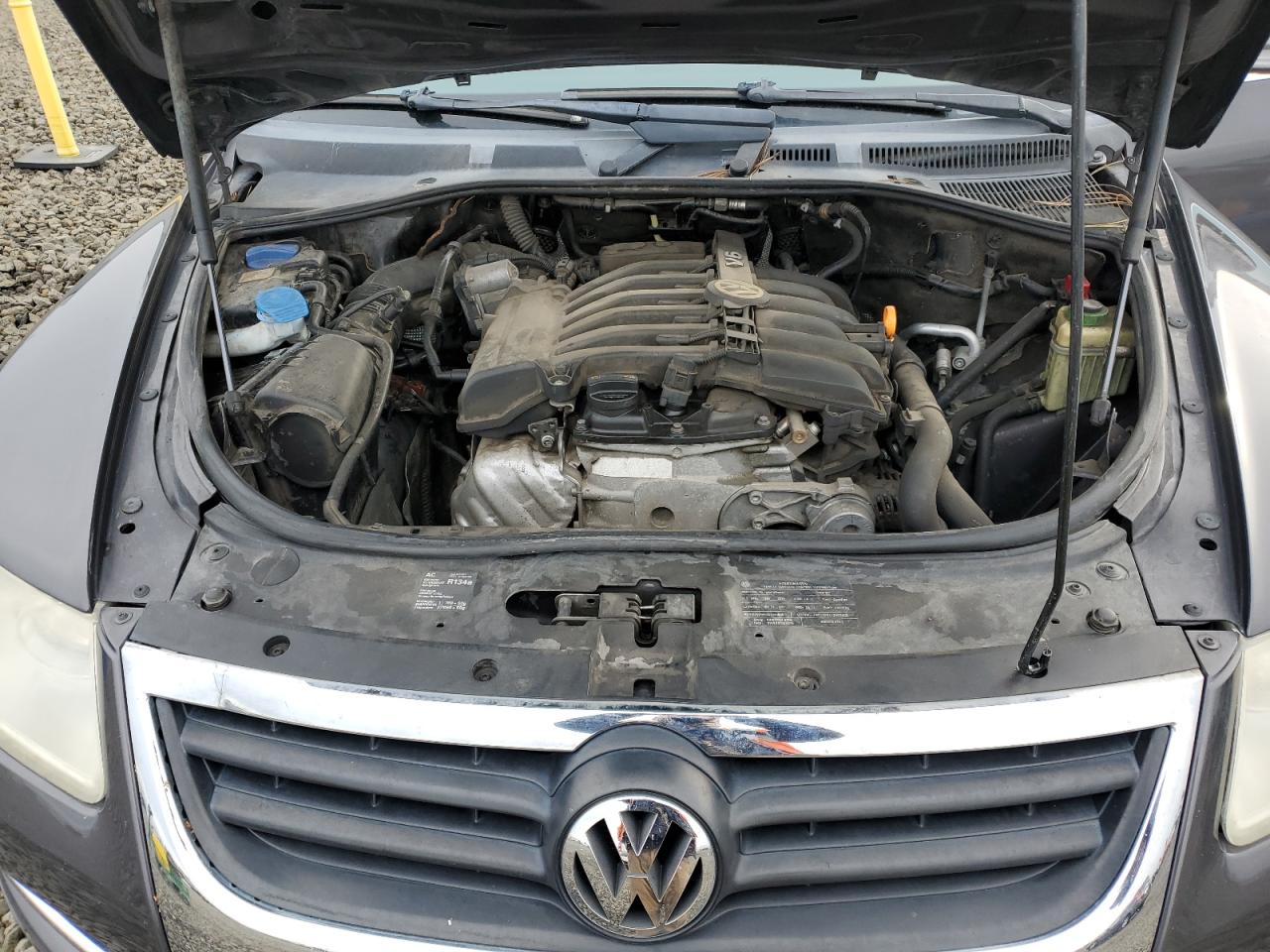 2009 Volkswagen Touareg 2 V6 VIN: WVGBE77L89D013938 Lot: 90881985