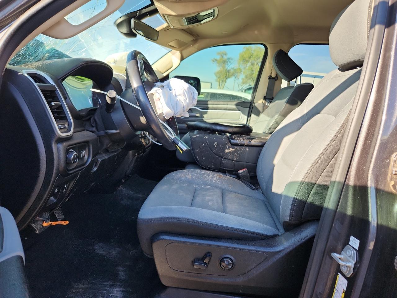 2020 Ram 1500 Big Horn/Lone Star VIN: 1C6SRFFT7LN290951 Lot: 91392535