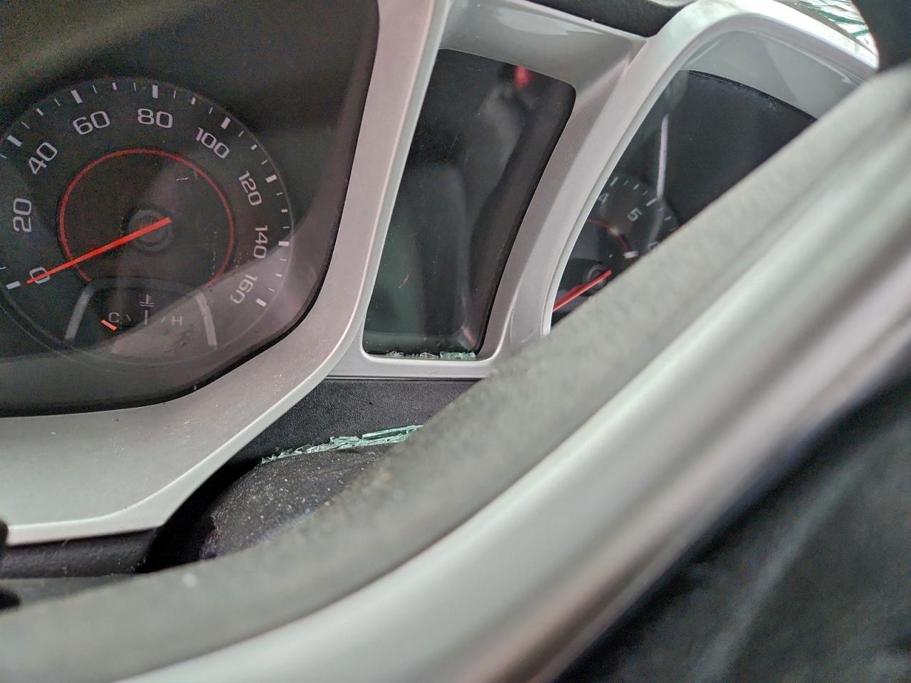 2015 Chevrolet Camaro Ls VIN: 2G1FB1E33F9275169 Lot: 94286275