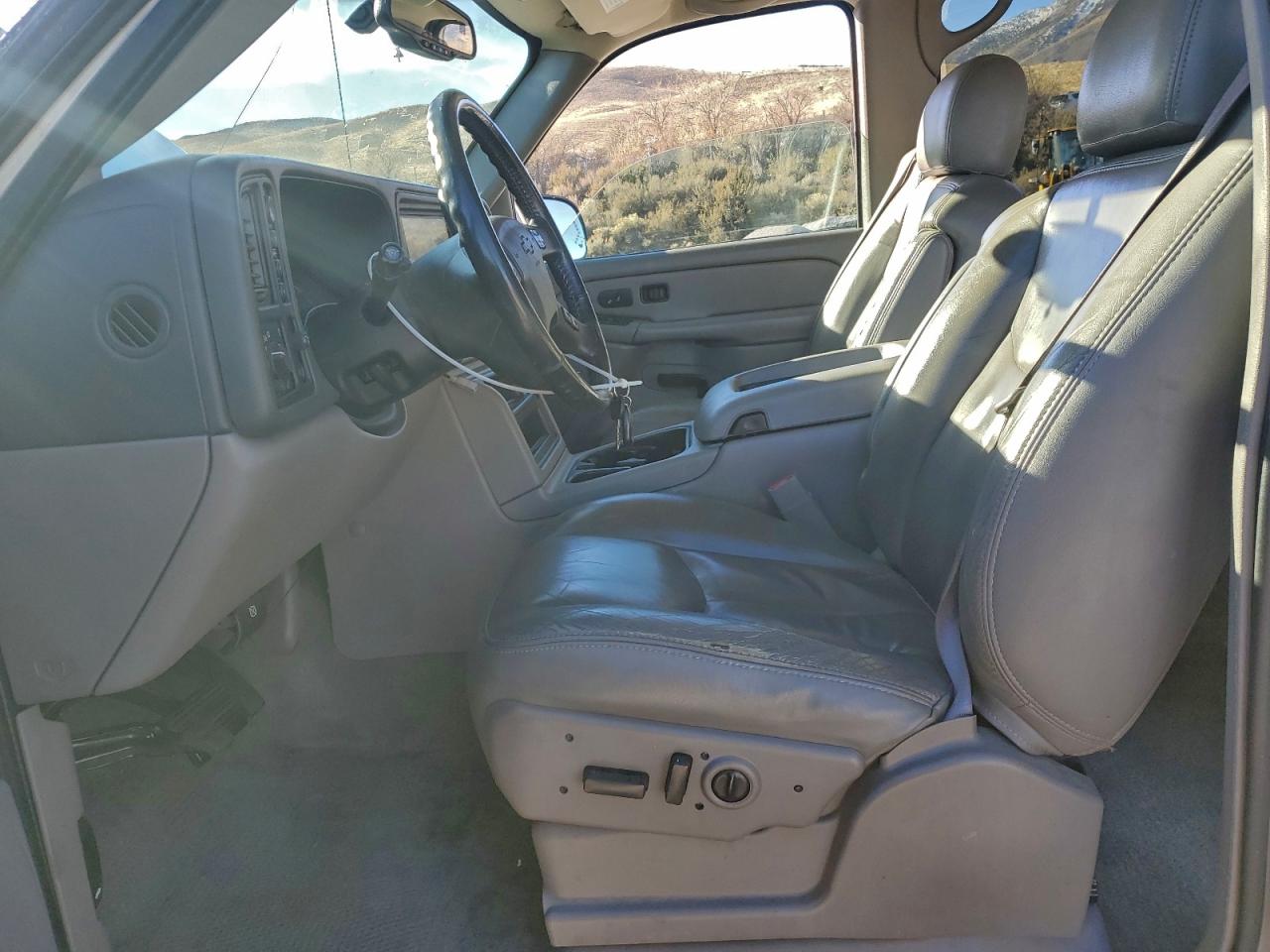 2006 Chevrolet Tahoe K1500 VIN: 1GNEK13T26R150313 Lot: 94533925