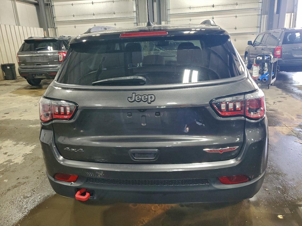 2019 Jeep Compass Trailhawk VIN: 3C4NJDDB1KT727787 Lot: 93847325