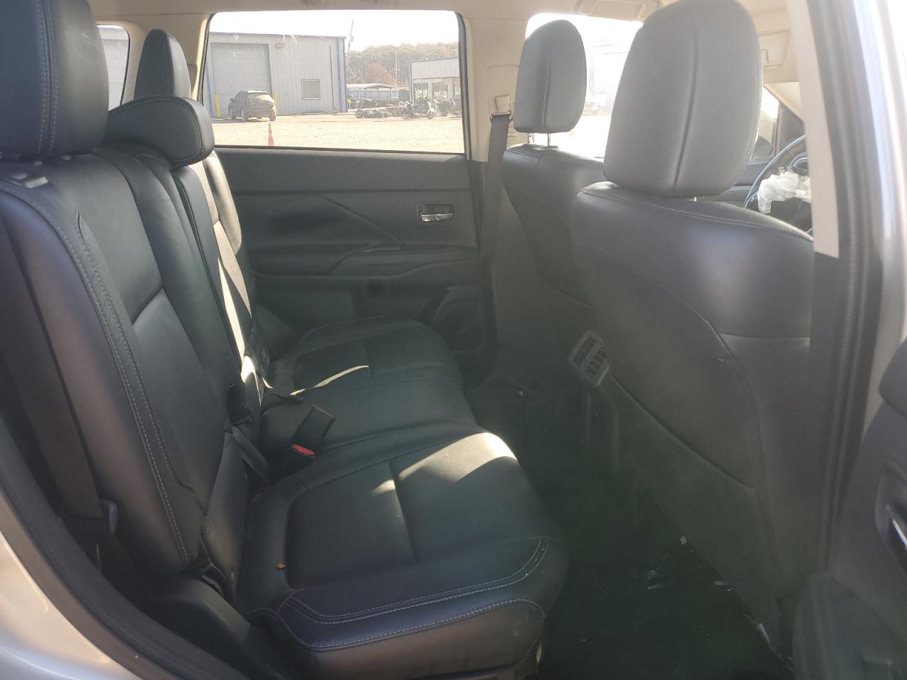 2019 Mitsubishi Outlander Se VIN: JA4AZ3A31KZ038690 Lot: 92892145