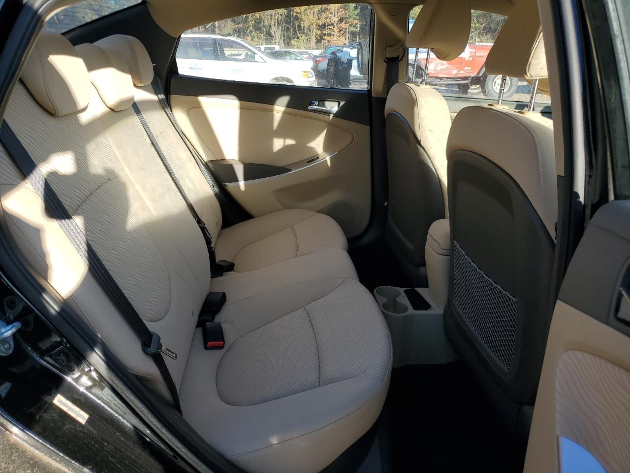 2014 Hyundai Accent Gls VIN: KMHCU4AE5EU737015 Lot: 91290685