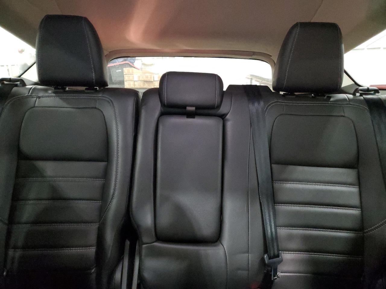 2017 Ford Escape Titanium VIN: 1FMCU9J98HUE33715 Lot: 92895425