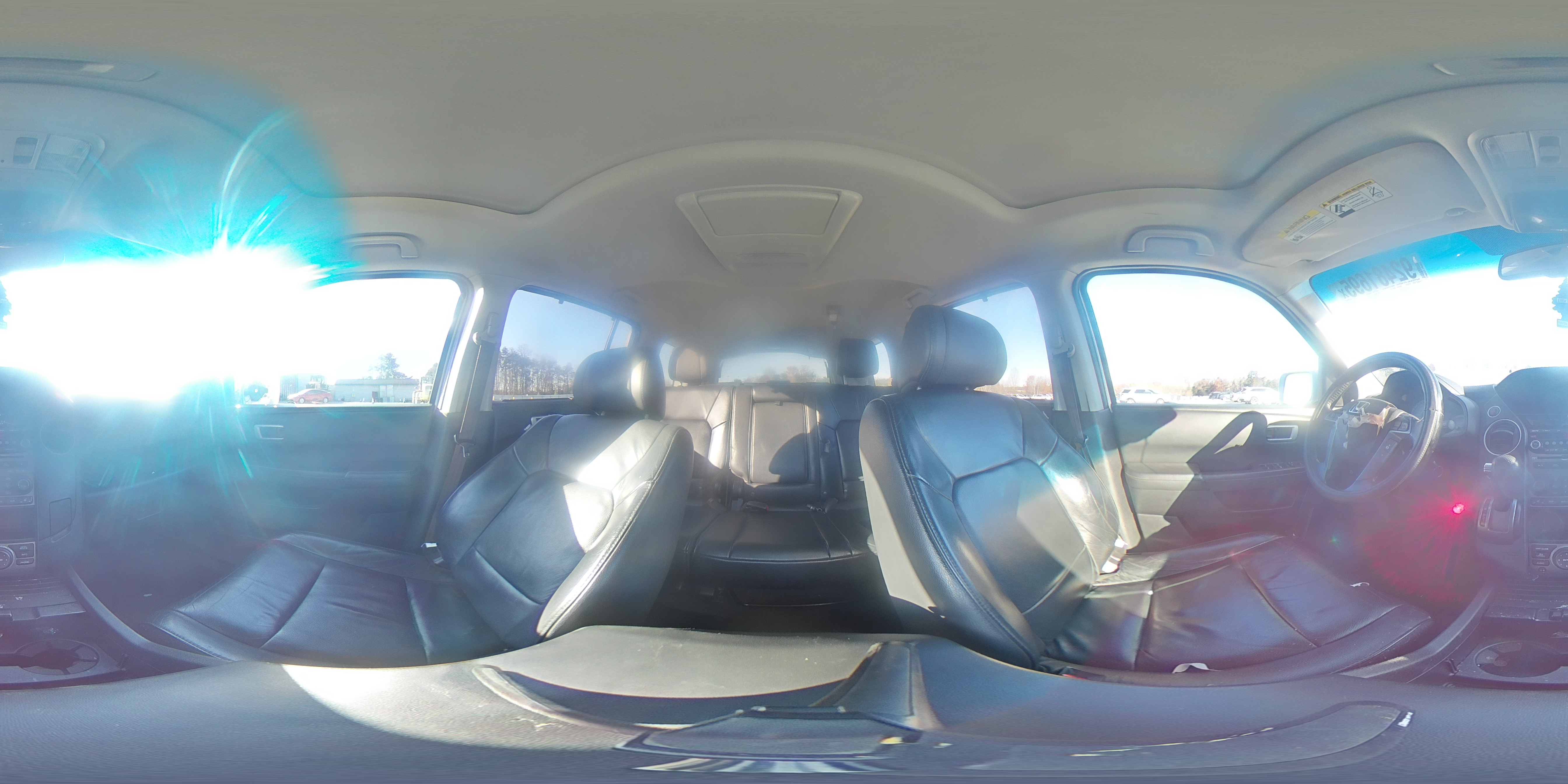 2015 Honda Pilot Touring VIN: 5FNYF4H93FB038005 Lot: 92481695