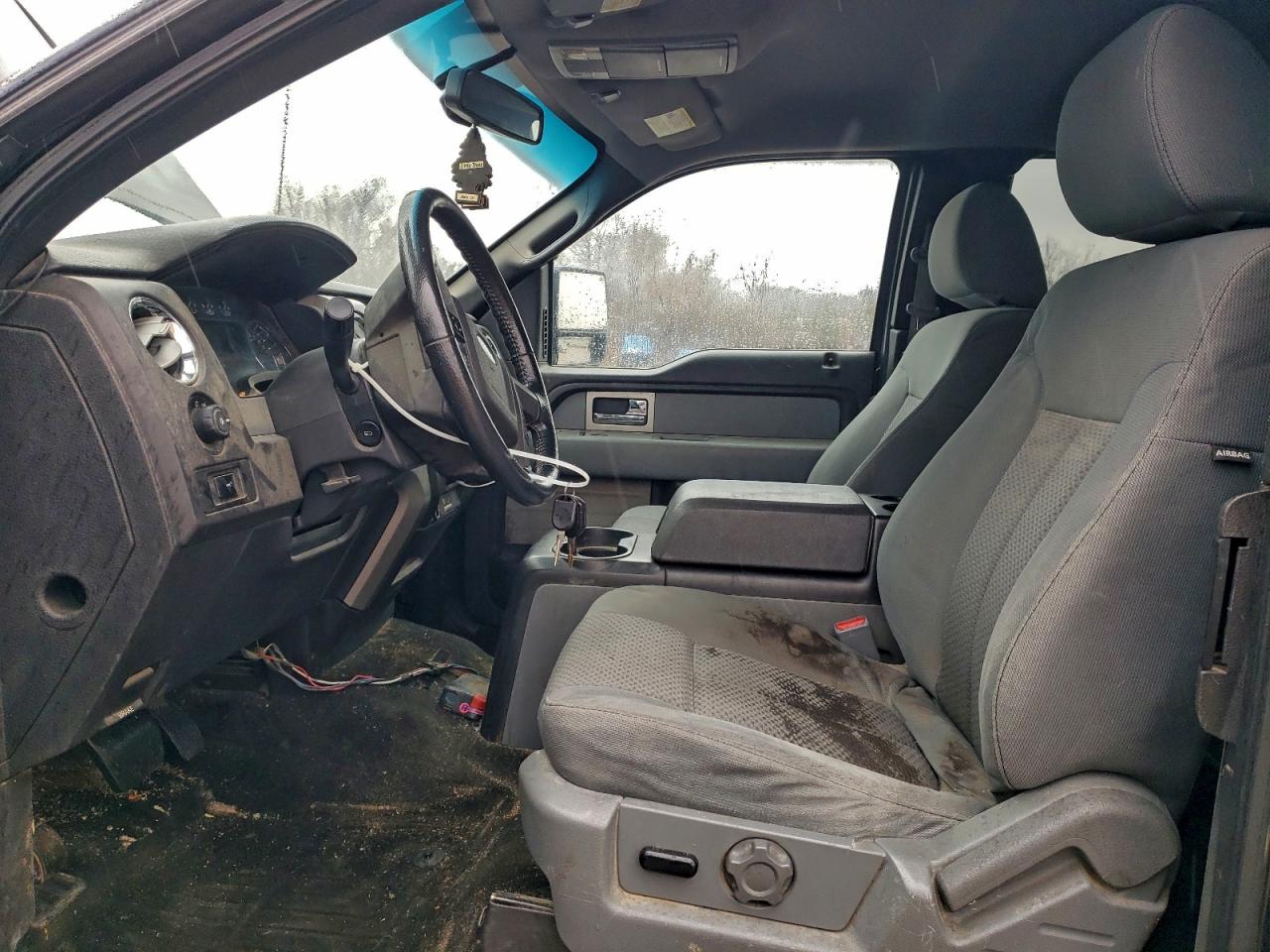 2011 Ford F150 Super Cab VIN: 1FTFX1EF4BFC34456 Lot: 93914655