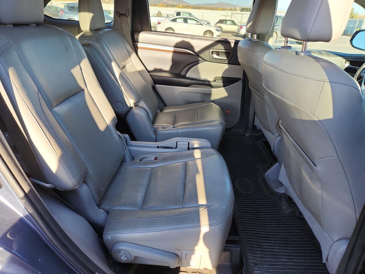 2014 Toyota Highlander Limited VIN: 5TDDKRFH1ES017357 Lot: 91221465